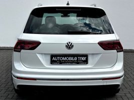 Volkswagen Tiguan R line 2.0 TSI DSG 4Motion /LED/ACC/AHK/ in Weiß als SUV/Geländewagen/Pickup - Fahrzeugfoto 6