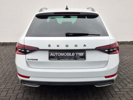 Skoda Superb Combi Sportline 2.0 TSI DSG / / 1.HAND // in Weiß als Kombi - Fahrzeugfoto 6