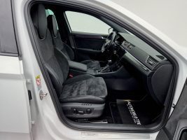 Skoda Superb Combi Sportline 2.0 TSI DSG / / 1.HAND // in Weiß als Kombi - Fahrzeugfoto 13
