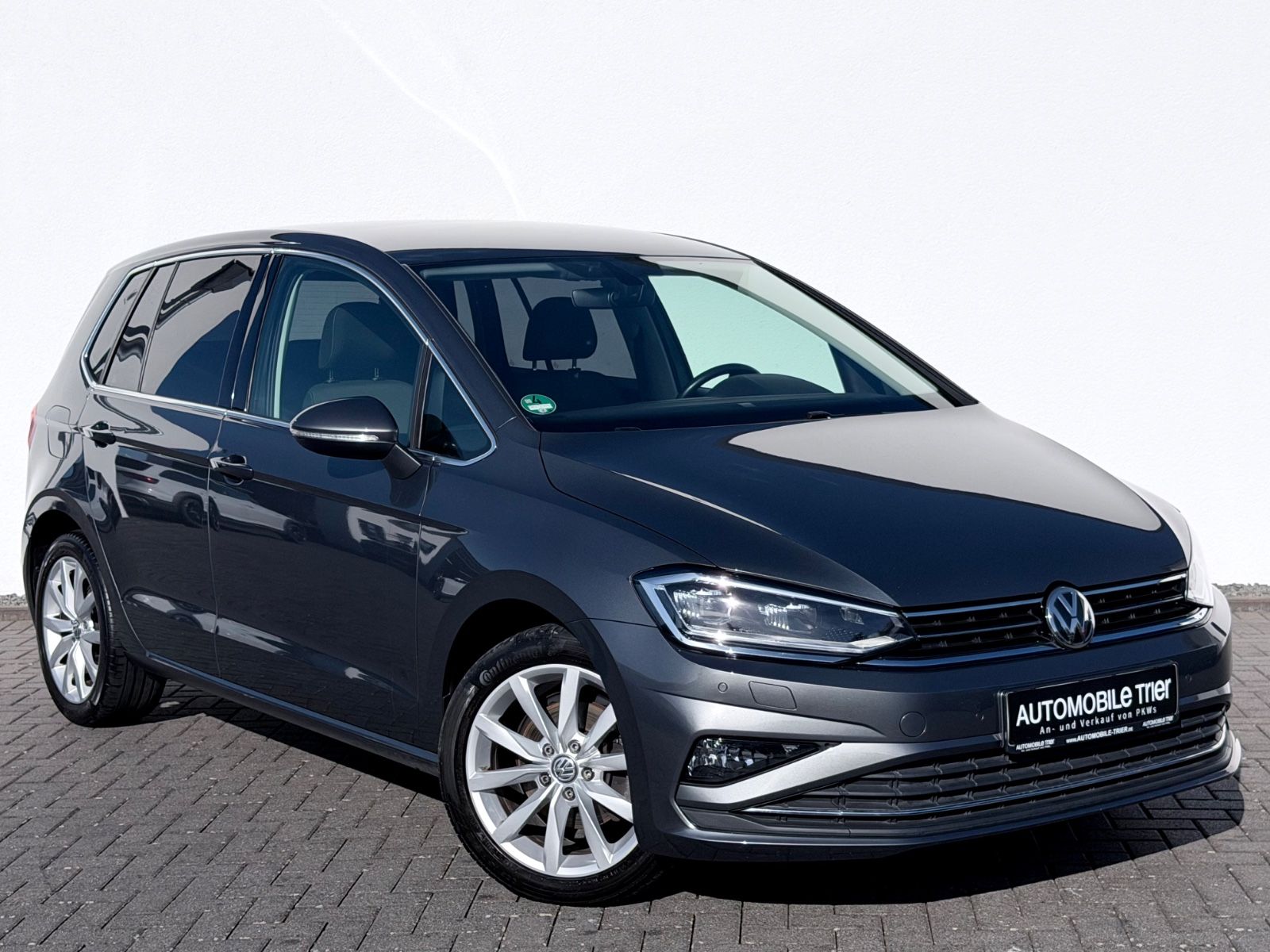 Volkswagen Golf Sportsvan Highline 1.5 TSI DSG /GARANTIE / - Bild 3 Volkswagen Golf Sportsvan Highline 1.5 TSI DSG /GARANTIE / in INDIUMGRAU als Van/Minibus - Fahrzeugfoto 3