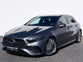Mercedes-Benz A 220d Amg Line /NAVI/LED/CAM/BURMESTER/1.HAND/ in Grau als Limousine - Fahrzeugfoto 1