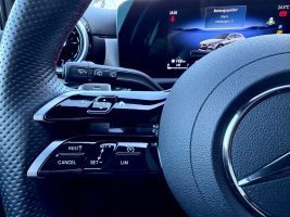 Mercedes-Benz A 220d Amg Line /NAVI/LED/CAM/BURMESTER/1.HAND/ in Grau als Limousine - Fahrzeugfoto 14