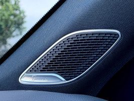 Mercedes-Benz A 220d Amg Line /NAVI/LED/CAM/BURMESTER/1.HAND/ in Grau als Limousine - Fahrzeugfoto 19