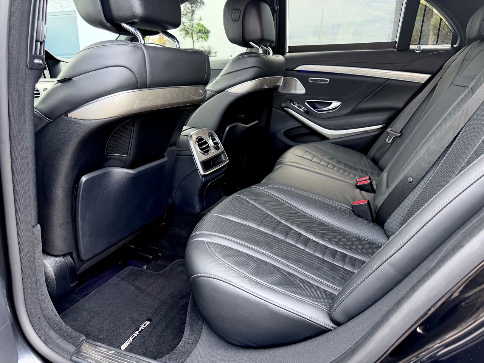 Mercedes-Benz S 500 4Matic Amg Line /NAVI/LED/ACC/CAM/BURMEST/ - Bild 13 Mercedes-Benz S 500 4Matic Amg Line /NAVI/LED/ACC/CAM/BURMEST/ in OBSIDIANSCHWARZ als Limousine - Fahrzeugfoto 13