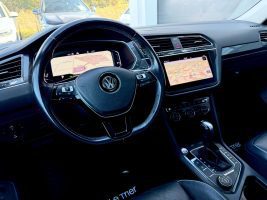 Volkswagen Tiguan Allspace R line 2.0 TDI DSG 4Motion in Grau als SUV/Geländewagen/Pickup - Fahrzeugfoto 10