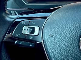 Volkswagen Tiguan Allspace R line 2.0 TDI DSG 4Motion in Grau als SUV/Geländewagen/Pickup - Fahrzeugfoto 19