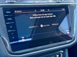 Volkswagen Tiguan Allspace R line 2.0 TDI DSG 4Motion in Grau als SUV/Geländewagen/Pickup - Fahrzeugfoto 18