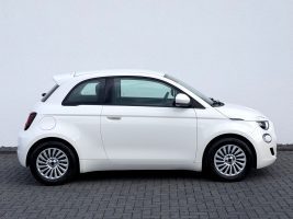 Fiat 500 e / LED / CARPLAY / GARANTIE / in Weiß als Kleinwagen - Fahrzeugfoto 4