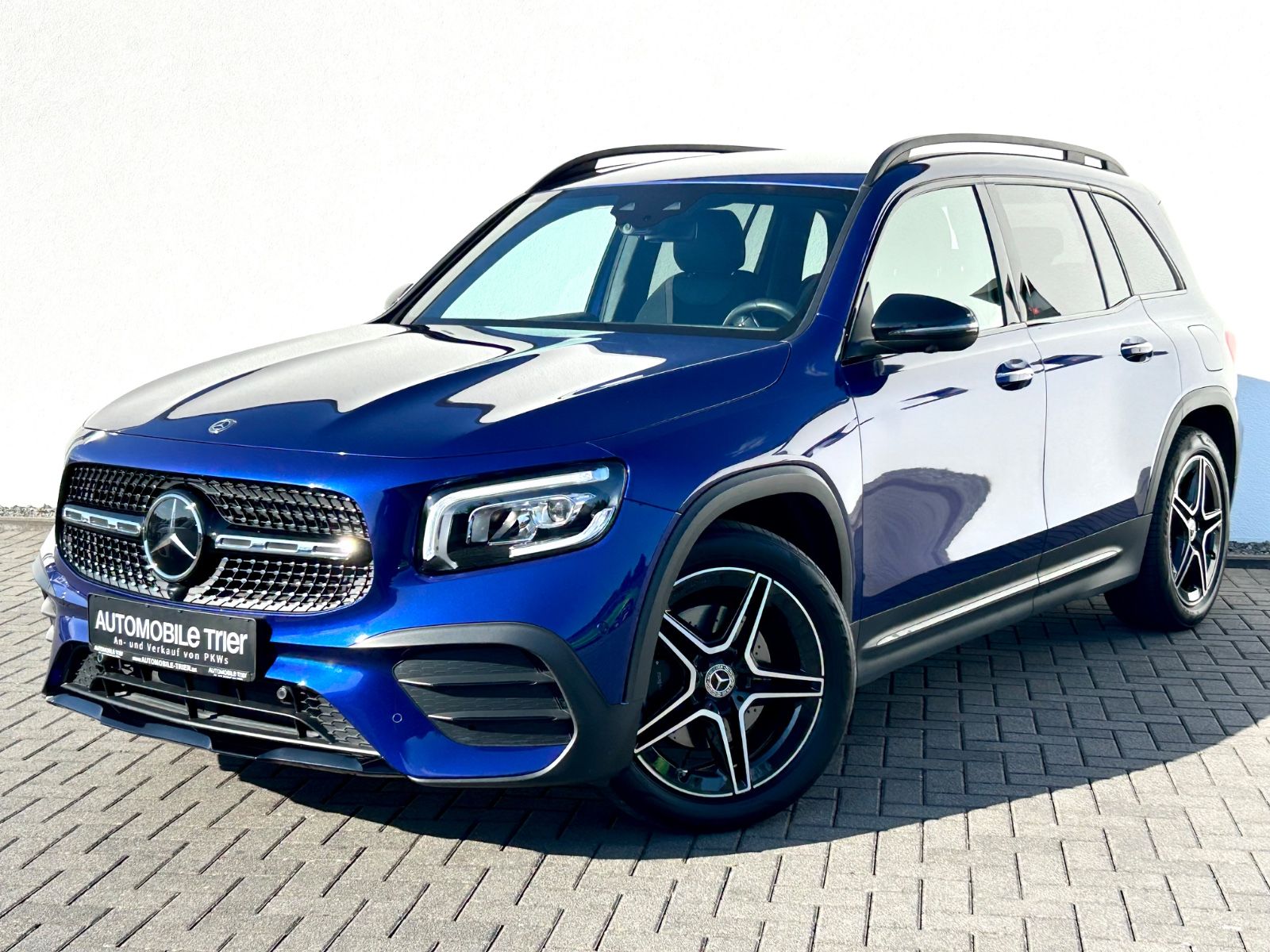 Mercedes-Benz GLB 200 d 4Matic / AMG LINE / 7.SITZER / 1.HAND