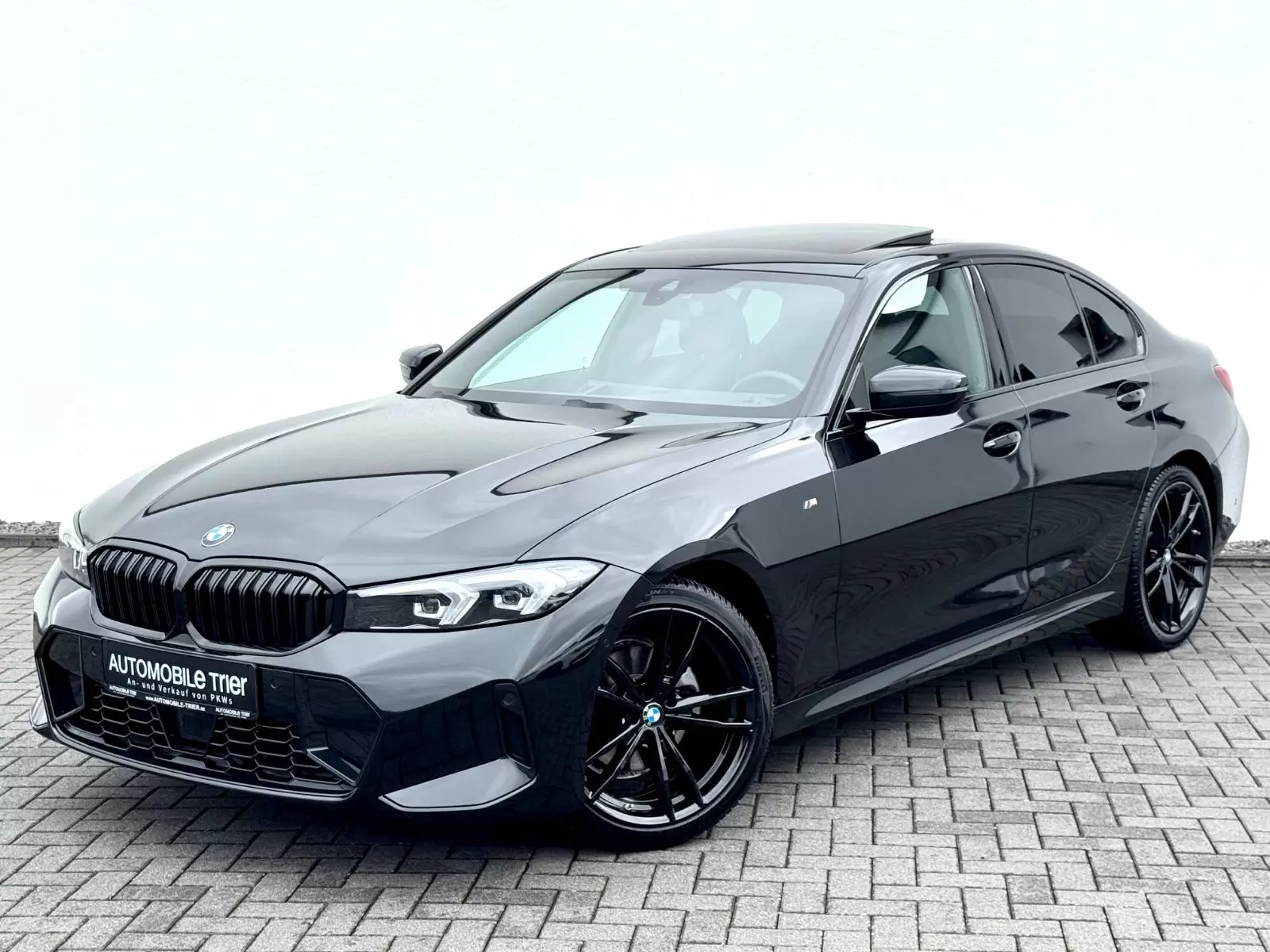 BMW 320 i Lim. M Sport Paket Plus /LED/ACC/CAM/