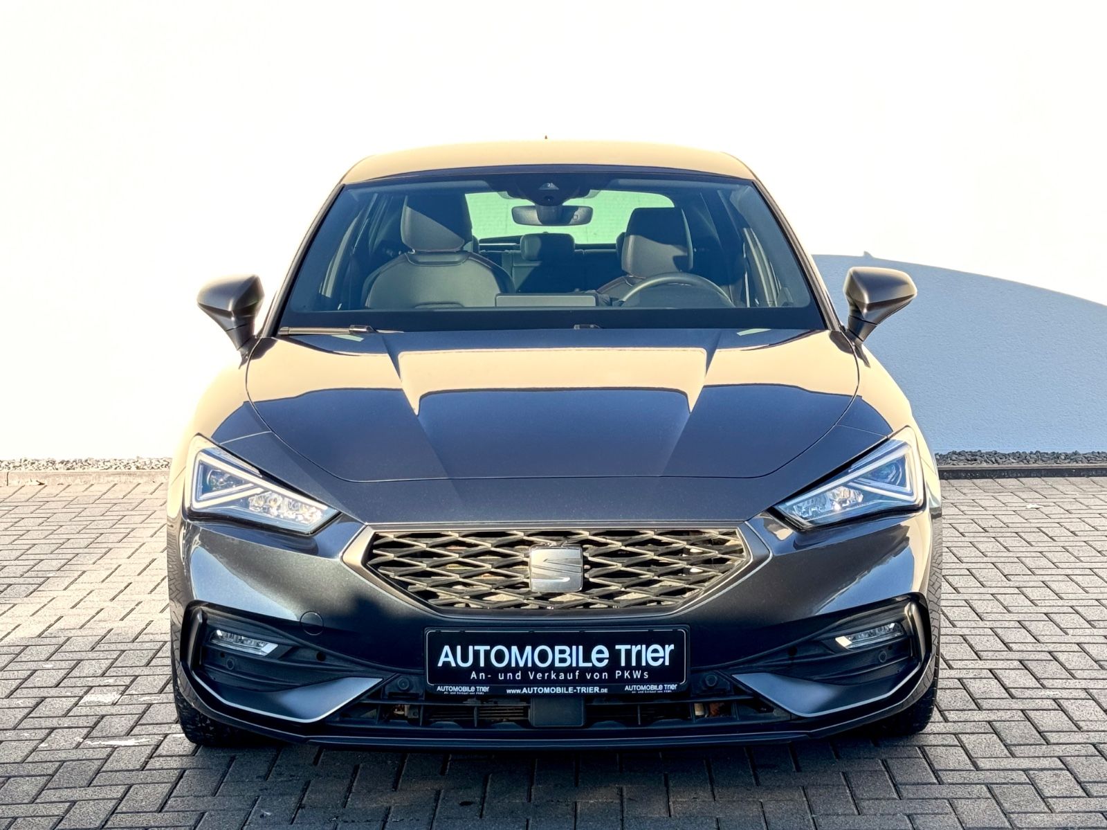 Bild 2 von 13 - Seat Leon - Gebrauchtwagen von Automobile Trier Seat Leon FR e-Hybrid, NAVI, LED, ACC, CAM, 1.HAND, GARANT