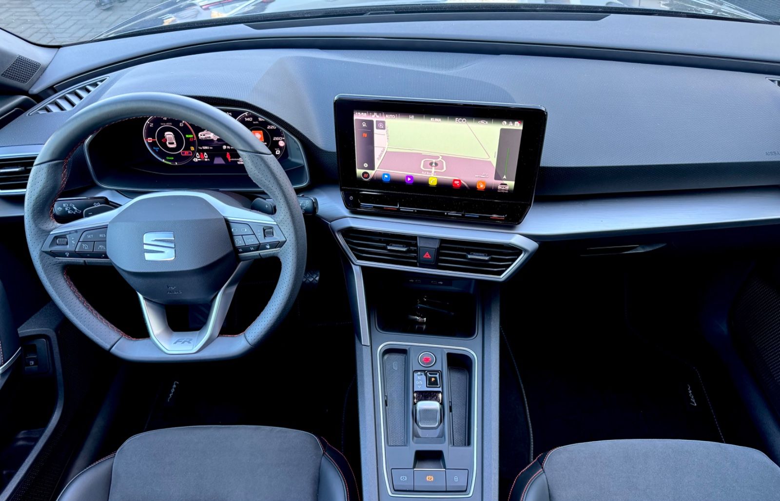 Bild 10 von 13 - Seat Leon - Gebrauchtwagen von Automobile Trier Seat Leon FR e-Hybrid, NAVI, LED, ACC, CAM, 1.HAND, GARANT