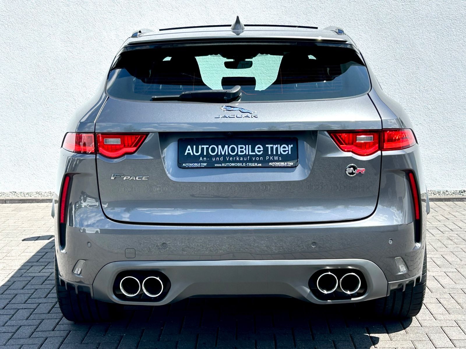 Bild 5 von 15 - Jaguar F-Pace - Gebrauchtwagen von Automobile Trier Jaguar F-Pace SVR 5.0 V8 AWD, LED, PANO, 360CAM