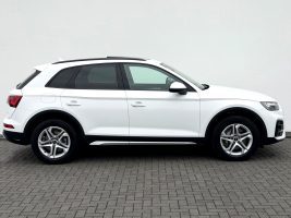 Audi Q5 50 TFSI e quattro sport,  NAVI,  LED,  PANO - Thumbnail 1