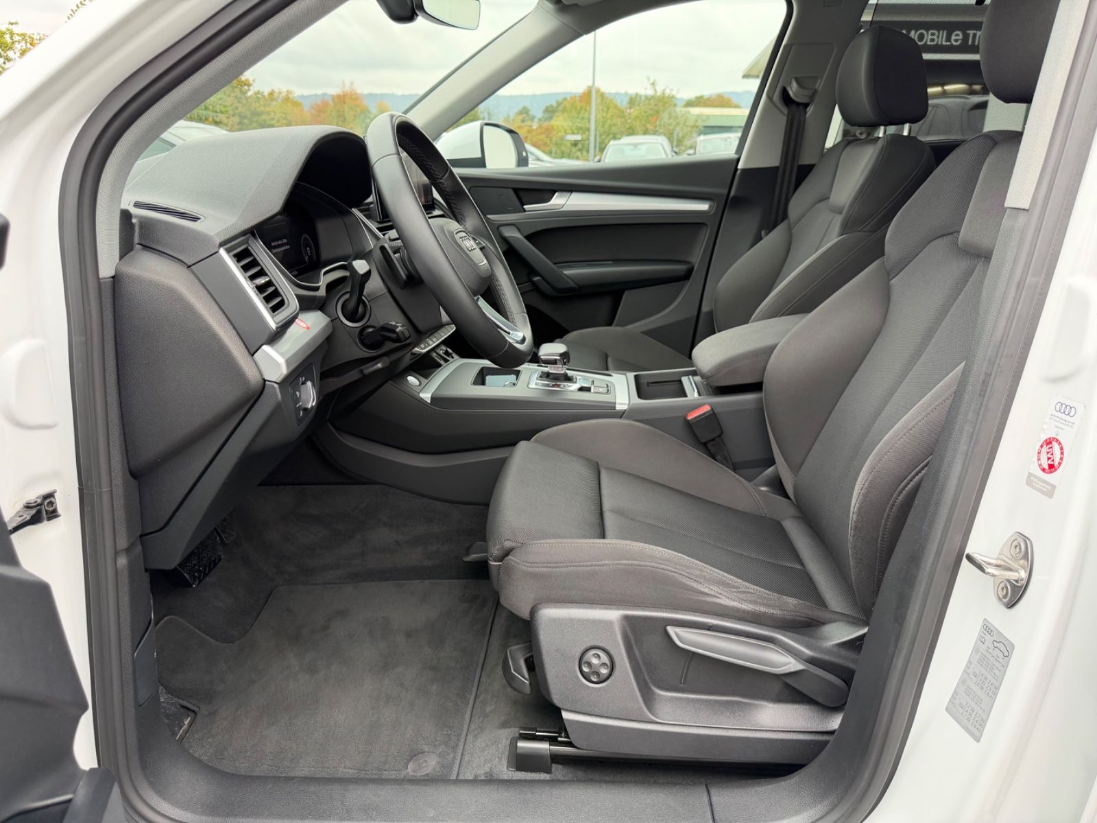 Bild 6 von 14 - Audi Q5 - Gebrauchtwagen von Automobile Trier Audi Q5 50 TFSI e quattro sport,  NAVI,  LED,  PANO