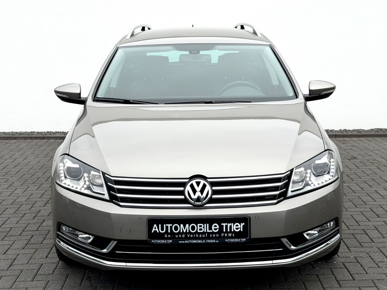 Bild 2 von 13 - Volkswagen Passat - Gebrauchtwagen von Automobile Trier Volkswagen Passat Variant Highline 2.0 TDI DSG 4Motion