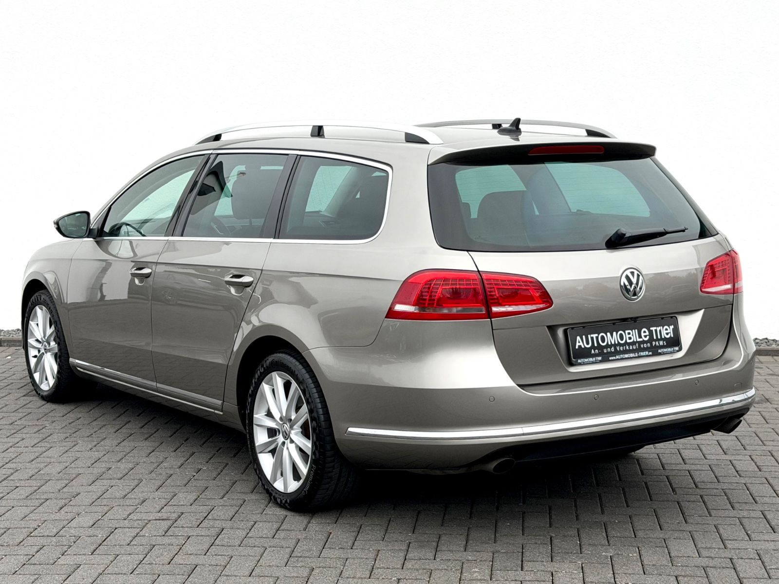 Bild 7 von 13 - Volkswagen Passat - Gebrauchtwagen von Automobile Trier Volkswagen Passat Variant Highline 2.0 TDI DSG 4Motion