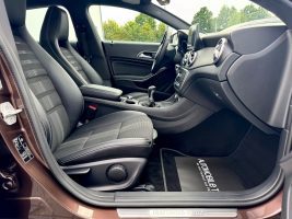 Mercedes-Benz CLA 200 Shooting Brake, NAVI, LED, CAM, GARANTIE - Thumbnail 12