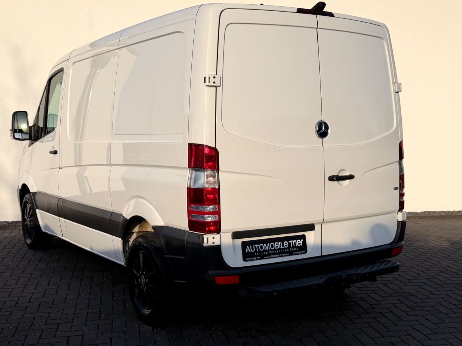 Bild 7 von 17 - Mercedes-Benz Sprinter - Gebrauchtwagen von Automobile Trier Mercedes-Benz Sprinter II Kasten 211 CDI, NAVI, CAM, PDC, GARANTIE