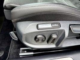 Volkswagen Arteon R line 2.0 TSI DSG 4Motion, LED, ACC, CAM - Thumbnail 17