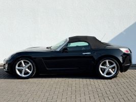 Opel GT 2.0 Turbo - Thumbnail 13