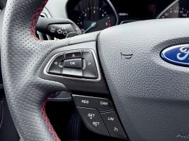 Ford Kuga ST Line 2.0 TDCI 4×4 - Thumbnail 17