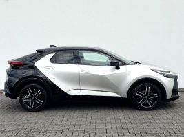 Toyota C-HR Hybrid Black&White GR Sport, LED, ACC, PANO - Thumbnail 4