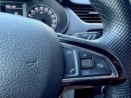 Skoda Octavia Combi 2.0 TDI, BI-XENON, NAVI, AHK, TÜV - Thumbnail 12