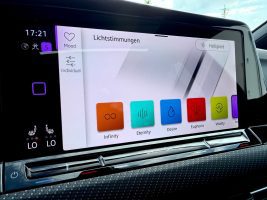 Volkswagen Golf 8 R Line 1.5 eTSI DSG, LED, ACC, AHK, CAM - Thumbnail 21