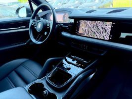 Porsche Cayenne 3.0 V6, MATRIX, PANO, HUD, 360°CAM, BOSE - Thumbnail 12