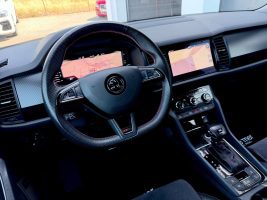 Skoda Kodiaq RS 2.0 TDI DSG 4x4 /LED/ACC/AHK/360°CAM/ in Blau als SUV/Geländewagen/Pickup - Fahrzeugfoto 10