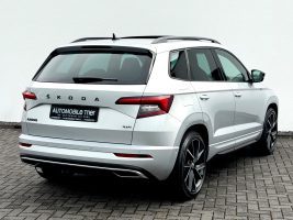 Skoda Karoq Sportline 2.0 TSI DSG 4x4/PANO/LED/ACC/AHK in Silber als SUV/Geländewagen/Pickup - Fahrzeugfoto 5
