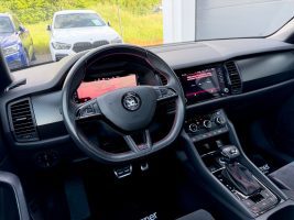 Skoda Kodiaq RS 2.0 TDI DSG 4x4 /PANO/LED/CAM/GARANTIE in Grau als SUV/Geländewagen/Pickup - Fahrzeugfoto 10
