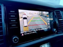 Skoda Kodiaq Sportline 2.0 TSI DSG 4x4 /NAVI/LED/AHK/ als SUV/Geländewagen/Pickup - Fahrzeugfoto 17