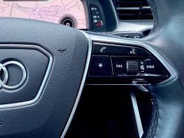 Audi A6 Avant 45 TDI quattro sport /LED/ACC/CAM/AHK/ in Schwarz als Kombi - Fahrzeugfoto 17