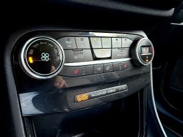 Ford Puma Titanium X / NAVI/LED/ACC/CAM/1.HAND/ in Schwarz als SUV/Geländewagen/Pickup - Fahrzeugfoto 19
