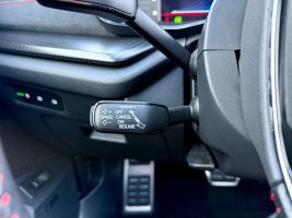 Skoda Octavia Combi RS 2.0 TSI DSG /MASSAGE/PANO/HUD/ in Weiß als Kombi - Fahrzeugfoto 19