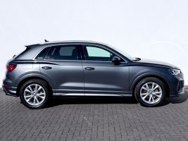 Audi Q3 35 TFSI S line /LED/CAM/ACC/GARANTIE/APP/ in Grau als SUV/Geländewagen/Pickup - Fahrzeugfoto 4