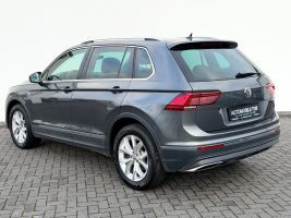 Volkswagen Tiguan Highline 2.0 TSI DSG 4Motion /LED/ACC/CAM in Grau als SUV/Geländewagen/Pickup - Fahrzeugfoto 7