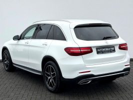 Mercedes-Benz GLC 250 d 4Matic Amg Line / NAVI/LED/AHK/1.HAND/ in Weiß als SUV/Geländewagen/Pickup - Fahrzeugfoto 7
