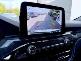 Ford Kuga 2.5 Hybrid 4x4 ST-Line X /LED/ACC/CAM/ in Weiß als SUV/Geländewagen/Pickup - Fahrzeugfoto 16