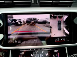 Audi A6 Limo 55 TFSI quattro S line Sport Plus Paket in Blau als Limousine - Fahrzeugfoto 25
