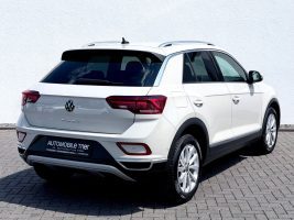 Volkswagen T-Roc 1.5 TSI /LED/ACC/CARPLAY/1.HAND/GARANTIE/ in Grau als SUV/Geländewagen/Pickup - Fahrzeugfoto 5