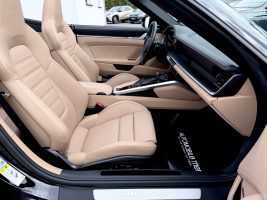 Porsche 911 Turbo S Cabriolet/LIFT/KERAMIK/BOSE/GARANTIE in Schwarz als Cabrio/Roadster - Fahrzeugfoto 13