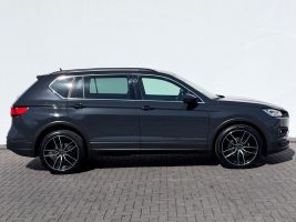 Seat Tarraco 1.5 TSI DSG /NAVI/LED/AHK/CAM/GARANTIE/ in Grau als SUV/Geländewagen/Pickup - Fahrzeugfoto 4
