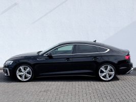 Audi A5 Sportback 45 TFSI quattro S line /LED/ACC/CAM in Schwarz als Limousine - Fahrzeugfoto 8