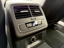Audi A5 Sportback 40 TDI quattro S line Sport Plus in Rot als Limousine - Fahrzeugfoto 18
