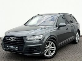 Audi Q7 3.0 TDI quattro S line Sport Plus //1.HAND// in Grau als SUV/Geländewagen/Pickup - Fahrzeugfoto 1
