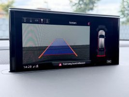 Audi Q7 3.0 TDI quattro S line Sport Plus //1.HAND// in Grau als SUV/Geländewagen/Pickup - Fahrzeugfoto 24