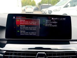 BMW 530i Touring M Sport Paket/NAVI/LED/CAM/GARANTIE in Blau als Kombi - Fahrzeugfoto 22